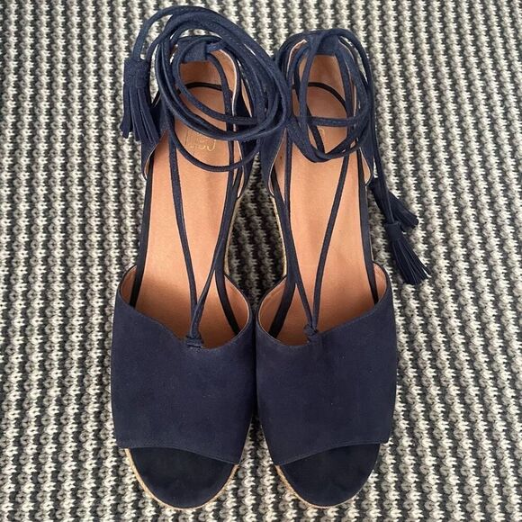 Cabi Isla wedge blue suede Aztec ankle tie up sandal women’s shoe size 9 - Picture 8 of 11